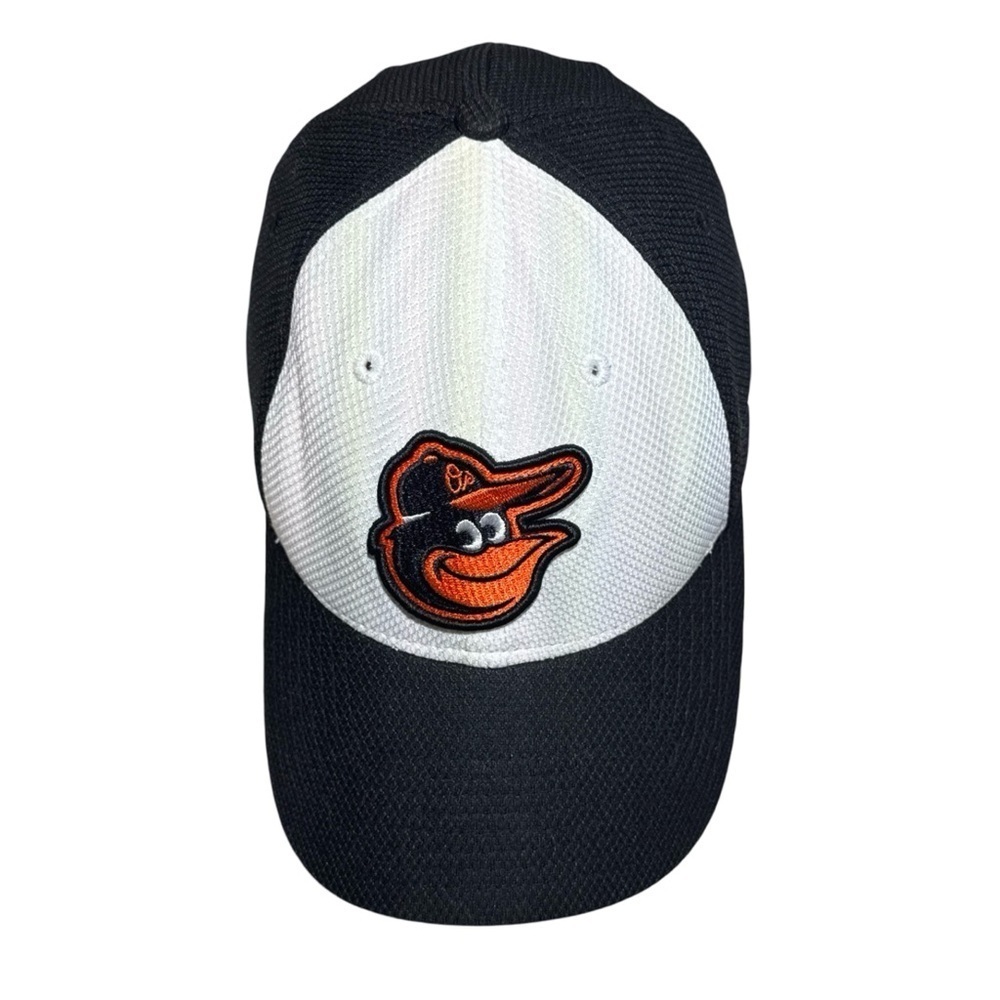 New Era 39Thirty Men’s Baltimore Orioles Hat. Black, White, Orange. S/M